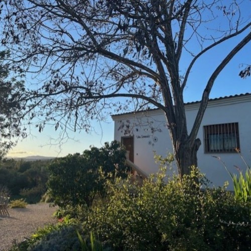 Vila Girasoles