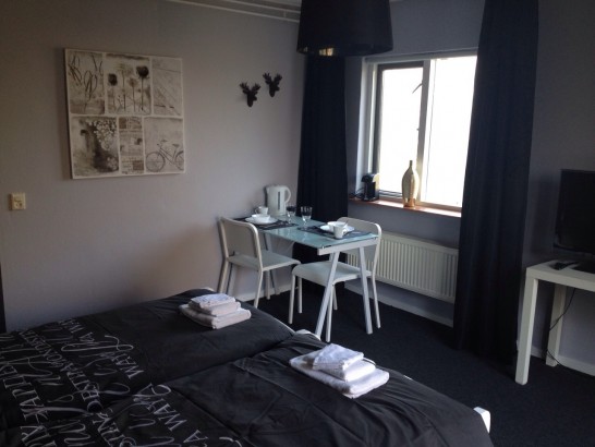 Bed & Breakfast Happiness - Comfortabele kamer