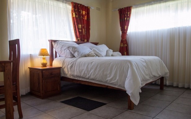 White Porch Guest House - Room 1