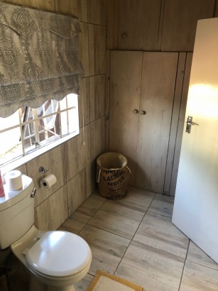 Muco Guesthouse - Lily