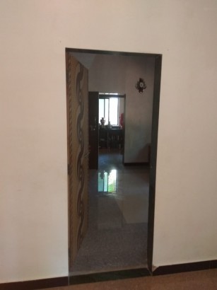 Rashmi Lawoo Vengurlekar - Room 1