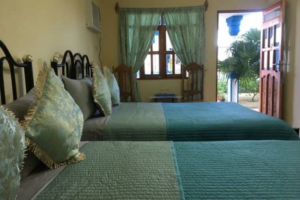 CasaOzVilla - B&B Room