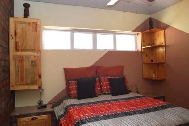 101 Oudtshoorn Holiday Accommodation - Self catering M