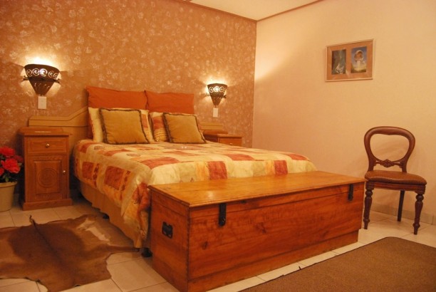 101 Oudtshoorn Holiday Accommodation - Kamer H