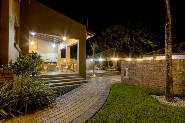 St Lucia Livingston Lodge