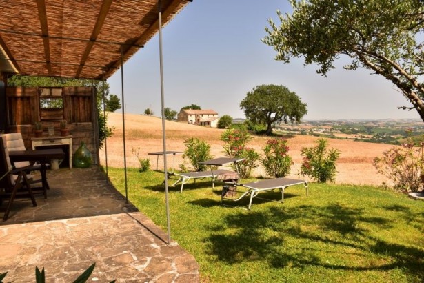 Bed & Breakfast Casa dei Colli - Vakantiehuisje Oleandro
