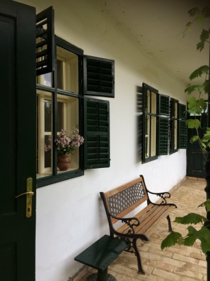 Farmotel Stefania - Suite: huge bedroom + dining room + furnished balcony