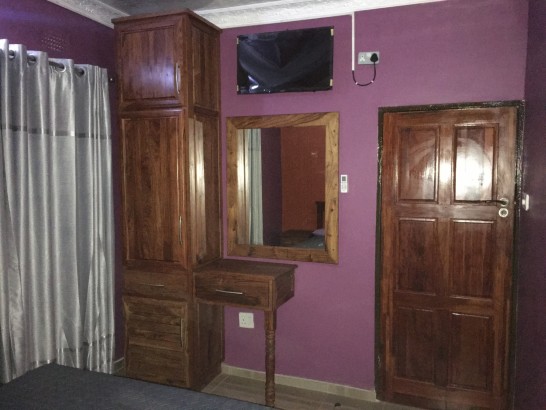 Springs BnB - Room 2