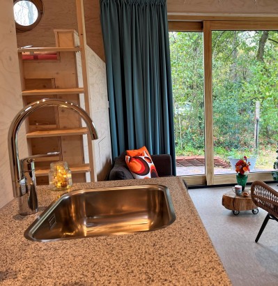 De Roek Vakantiebungalows - Tiny house Libelle