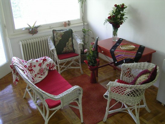"Road to the Forest" Guesthouse